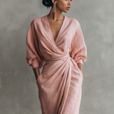 Vestido Maxi Minimalista Rosa con Escote en V