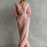 Vestido Maxi Minimalista Rosa con Escote en V