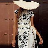 Camilla - Conjunto Estampado de Top y Falda