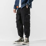 Pantalón Cargo Tapered Alpha