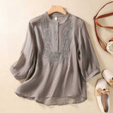 Blusa Bordada Mao Laurienne™