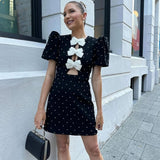 Vestido Corto Libi™ con Detalles de Corazón