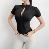 Chaqueta de Rendimiento de Manga Corta con Cierre