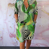 Vestido Colorido Ria™ con Cuello en V