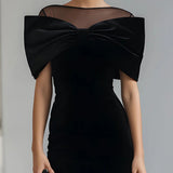 Vestido Midi de Terciopelo Negro con Lazo