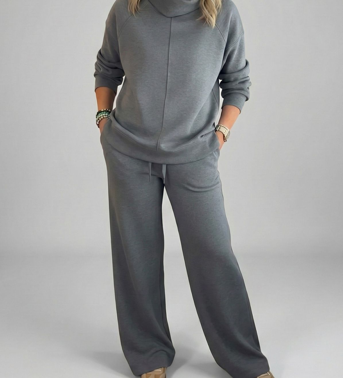 Conjunto de Mujer Léonie Dulzura y Elegancia