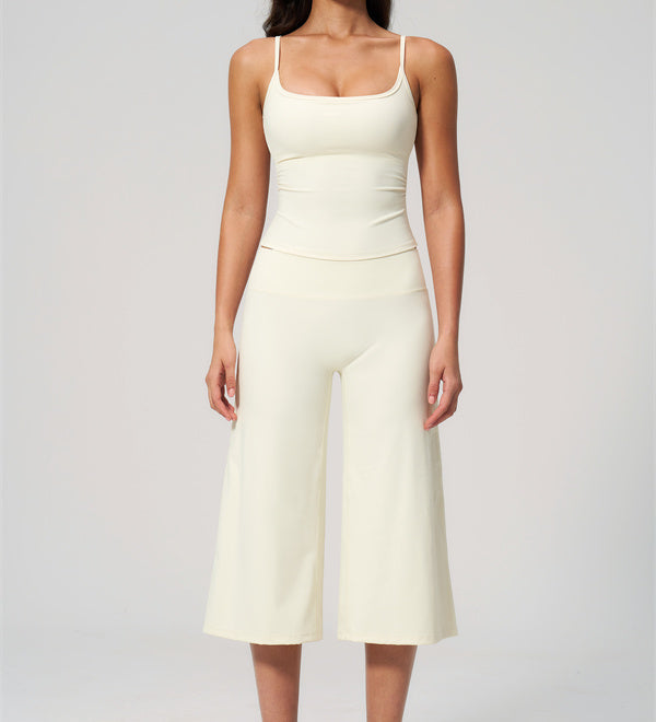 Conjunto de Top de Tirantes y Pantalones Cortos de Pierna Ancha Nexus