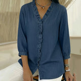 Blusa de Denim Fluido con Escote en V y Volantes Adele