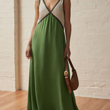 Vestido de Color Contrastante Neva ™