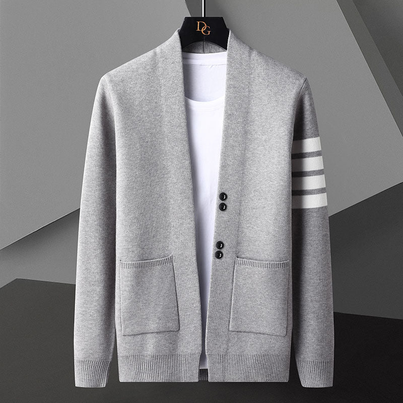 Cardigan Premium Crest