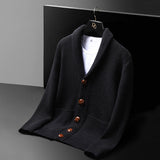 Cardigan de Lana Universitario