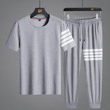 Conjunto Athleisure Universitario