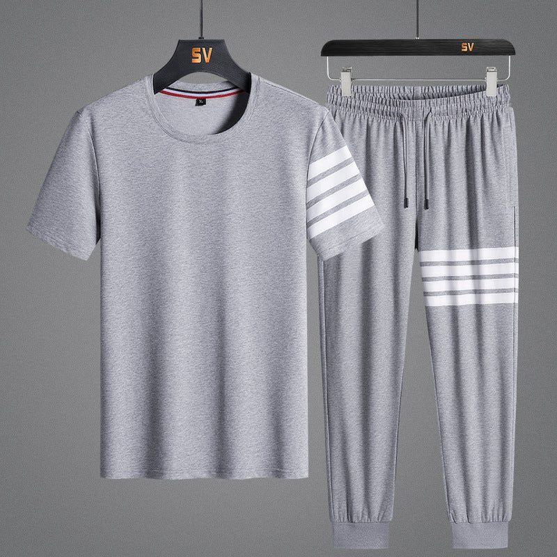Conjunto Athleisure Universitario