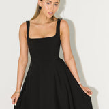 Vestido Midi Fluido Amelia™