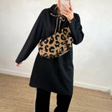 Vestido Juvenil con Capucha Glorita y Corte en A