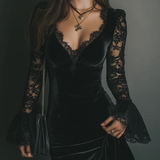 Vestido Mini de Terciopelo y Encaje Luna
