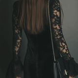 Vestido Mini de Terciopelo y Encaje Luna