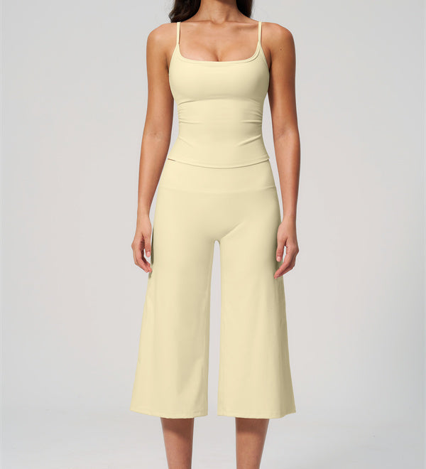 Conjunto de Top de Tirantes y Pantalones Cortos de Pierna Ancha Nexus
