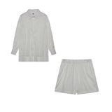 Maude | Conjunto elegante de blusa y pantalones cortos