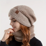 Conjunto de Gorro y Bufanda Amara