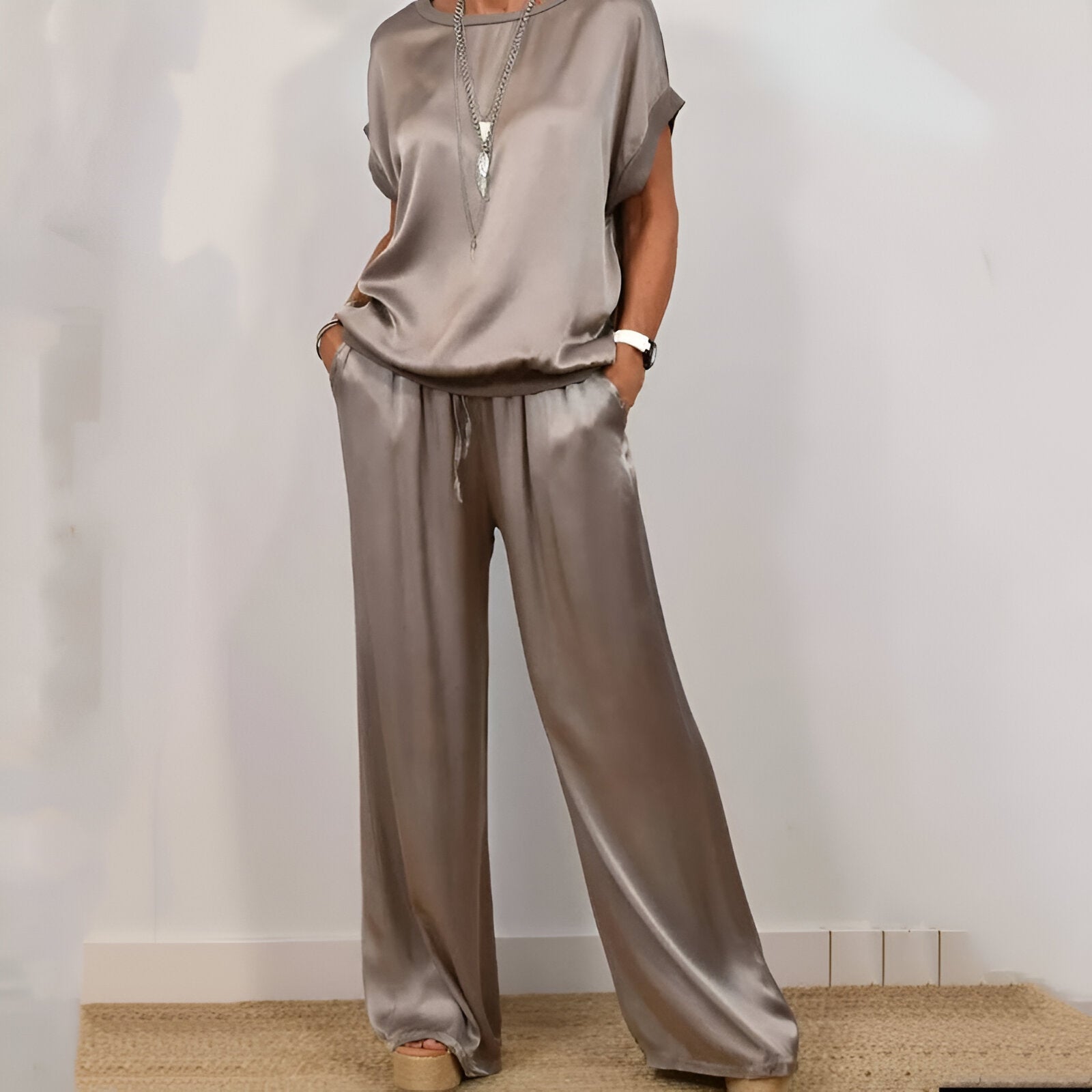 Conjunto de Dos Piezas Ruslana™