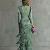 Clara · Vestido Elegante con Mangas de Flecos para Dama