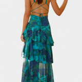 Vestido de Gasa Domenica con Escote en V y Capas Fluidas