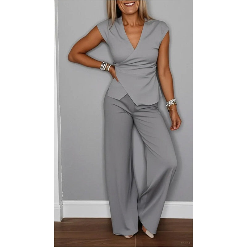 Conjunto Elegante de Top con Escote en V y Pantalón Ancho Palmira